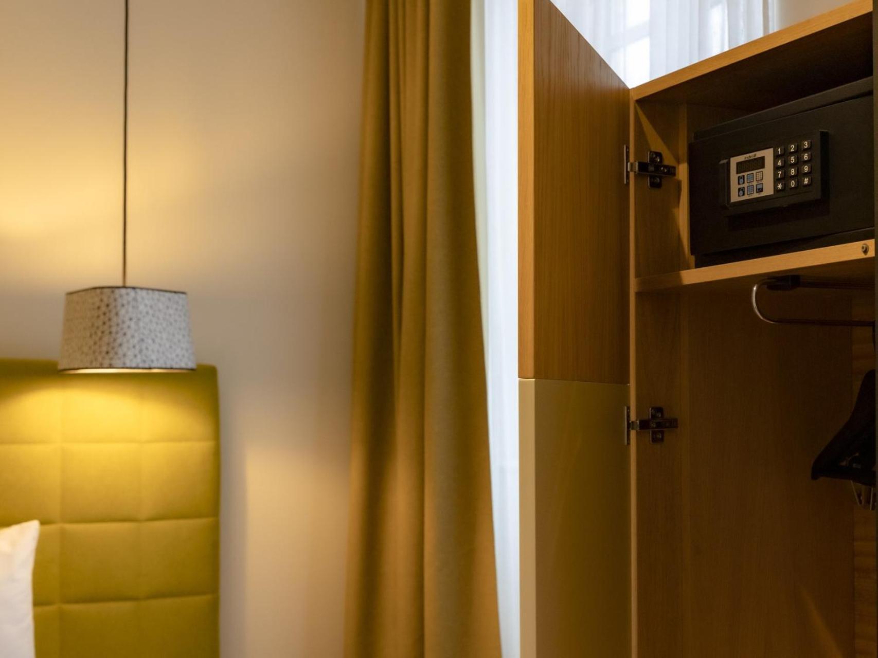 Hotel Ginkgo - Spa Biloba Quimper Bagian luar foto